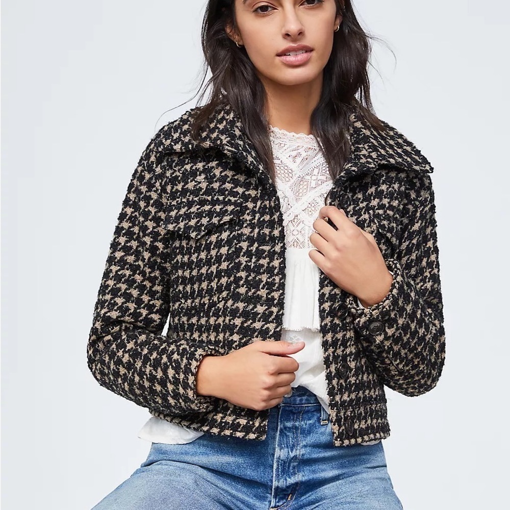 Avec Les Filles Lea Houndstooth Shimmer Cropped Coat